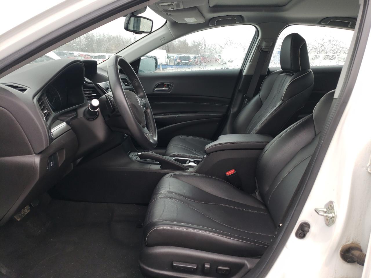 Acura ILX Premium Image 11