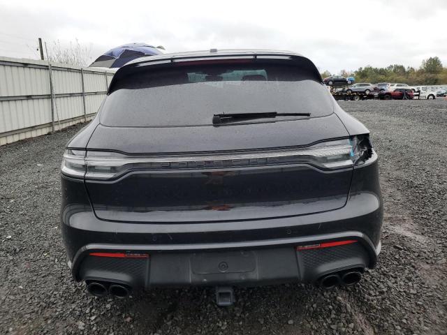 Porsche Macan Gts Image 6