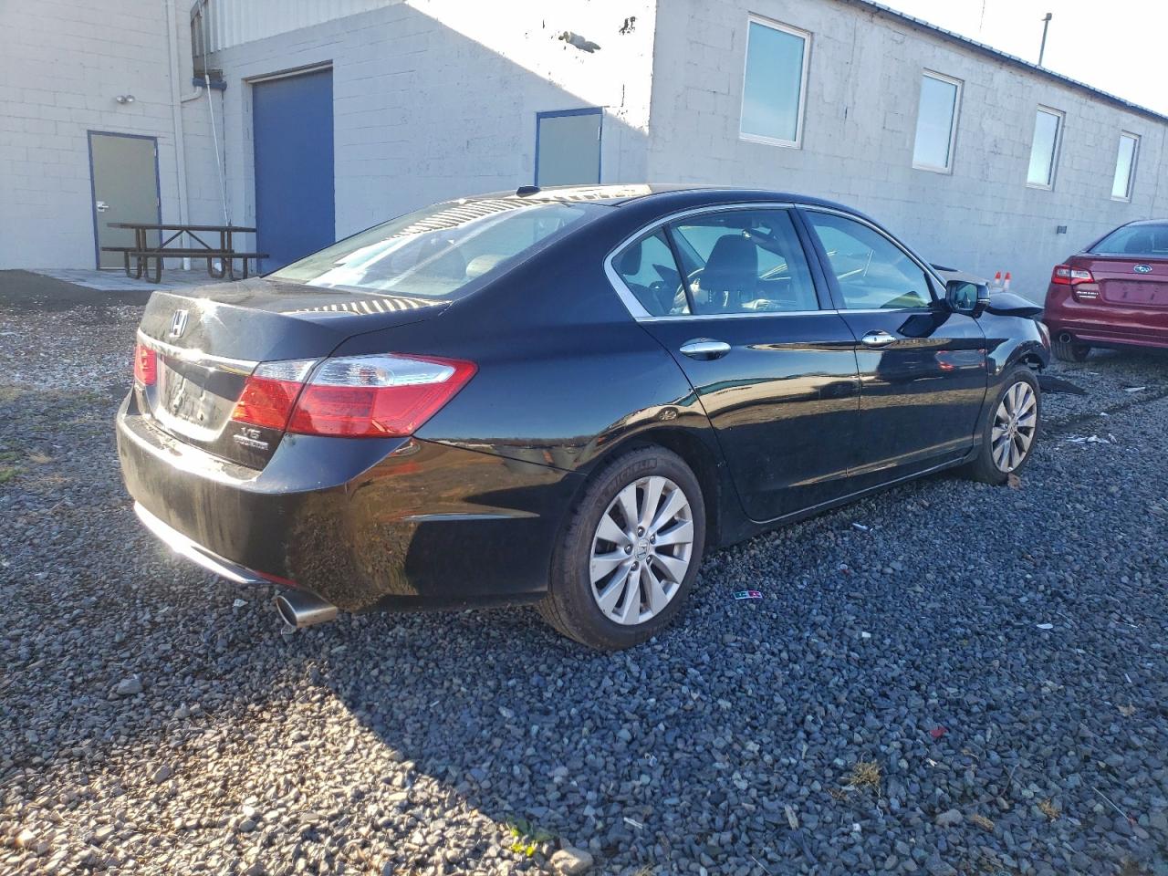 Honda Accord Touring Image 3