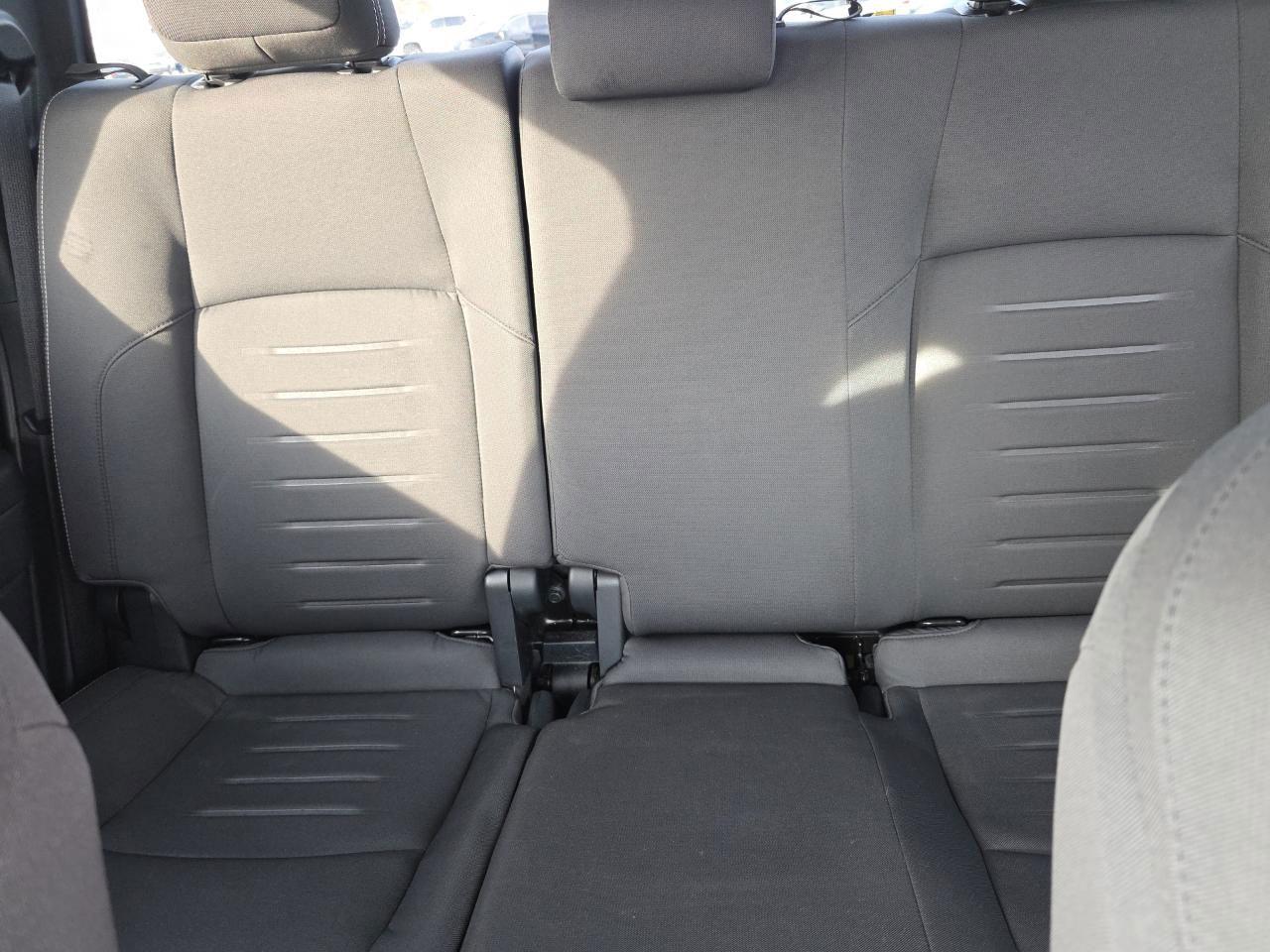 Toyota Tacoma Double Cab Image 6