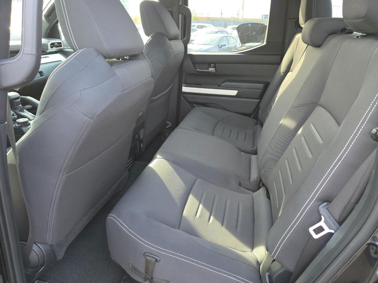 Toyota Tacoma Double Cab Image 13