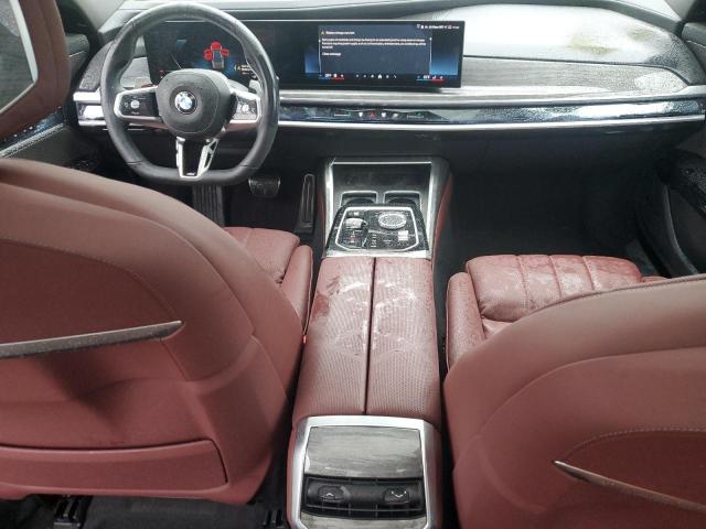 BMW 7 Series Xi Image 6