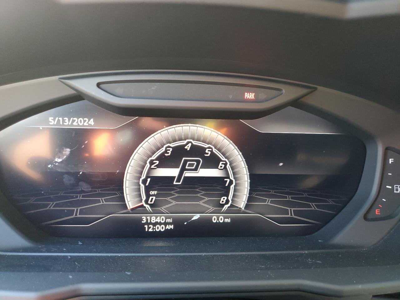 Lamborghini Urus Image 14