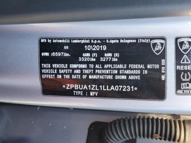 Lamborghini Urus Image 11