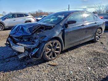  Salvage Chrysler 200