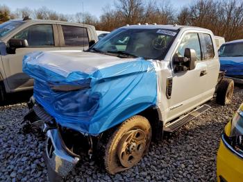  Salvage Ford F-350