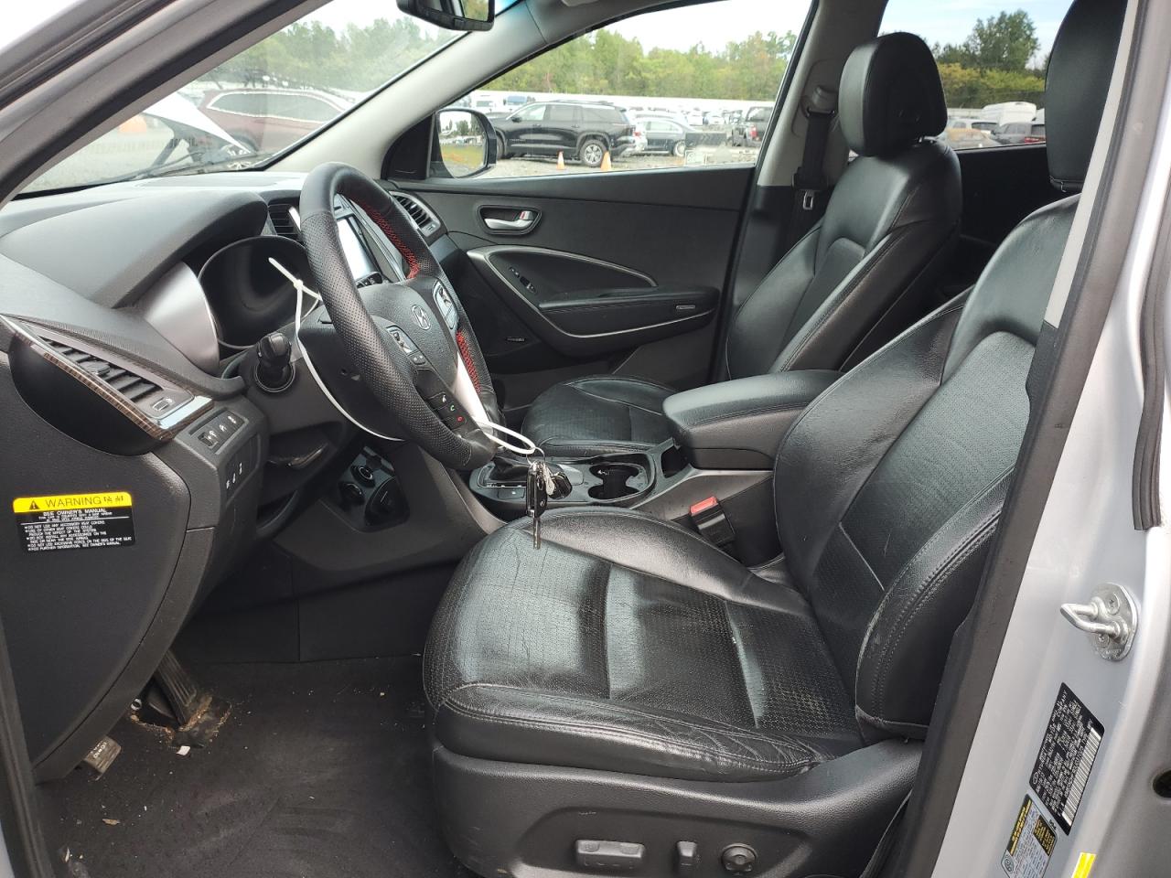 Hyundai SANTA FE Gls Image 11