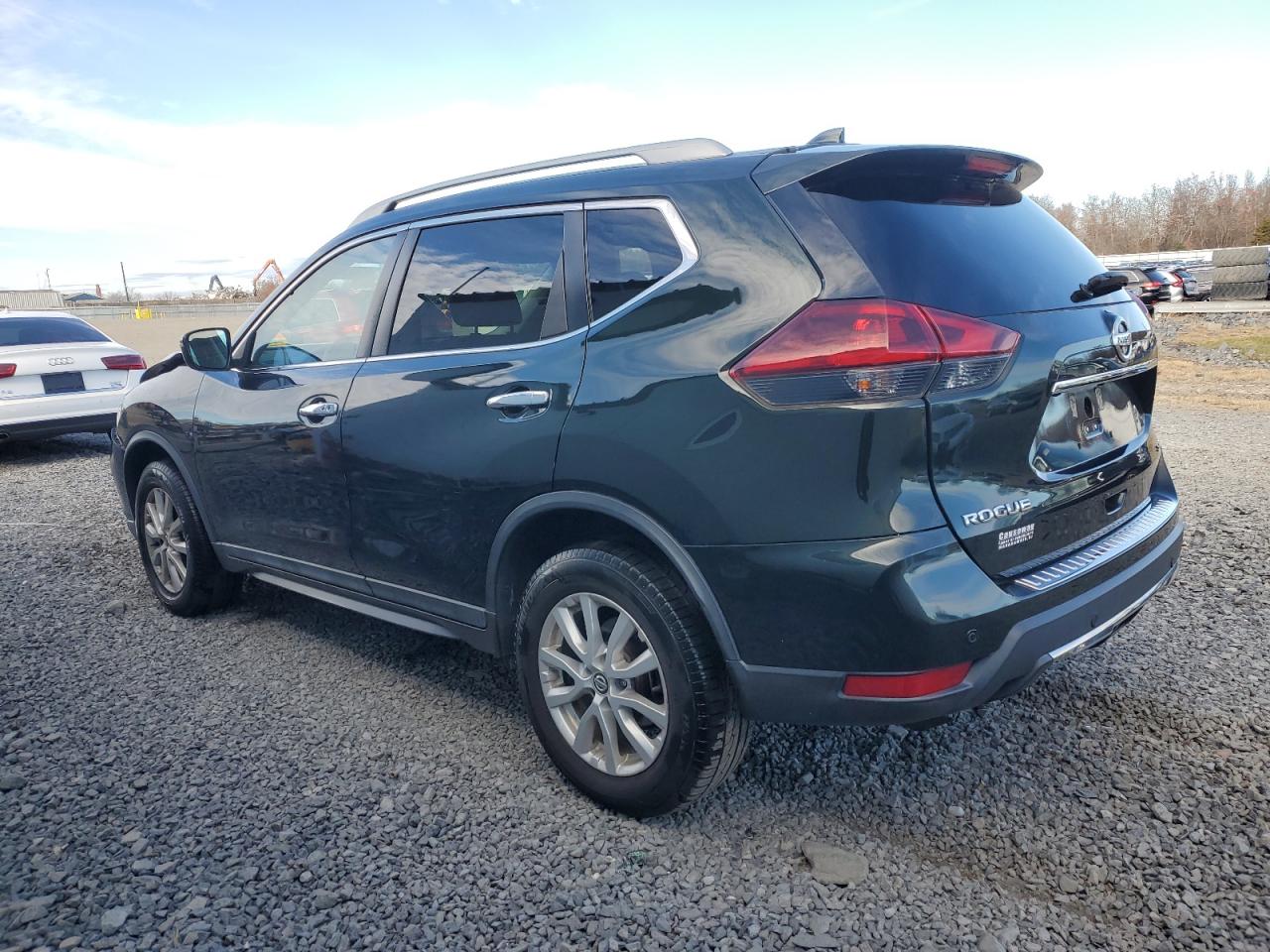 Nissan Rogue S Image 3