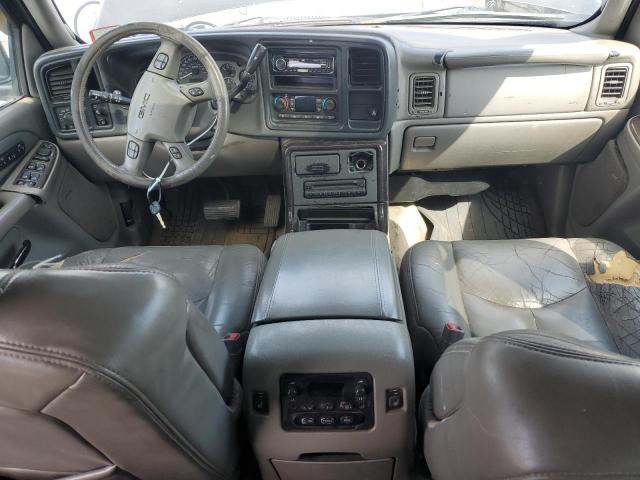 GMC Yukon Denali Image 6