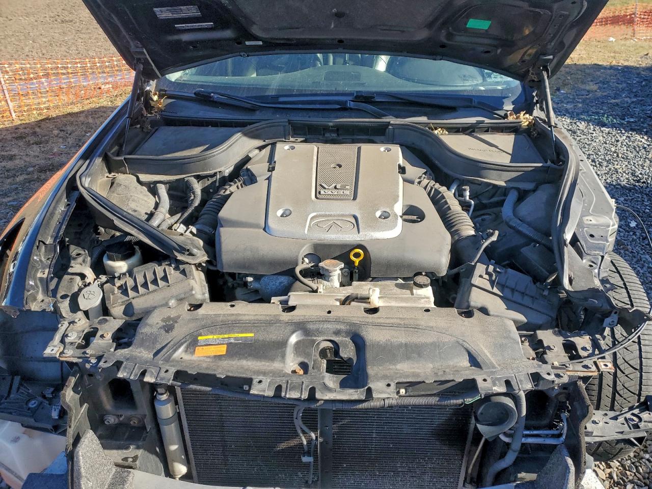 INFINITI G37 Image 10