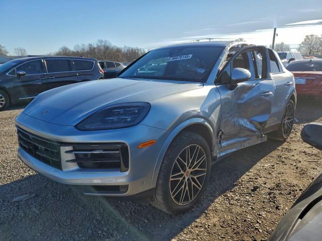  Salvage Porsche Cayenne