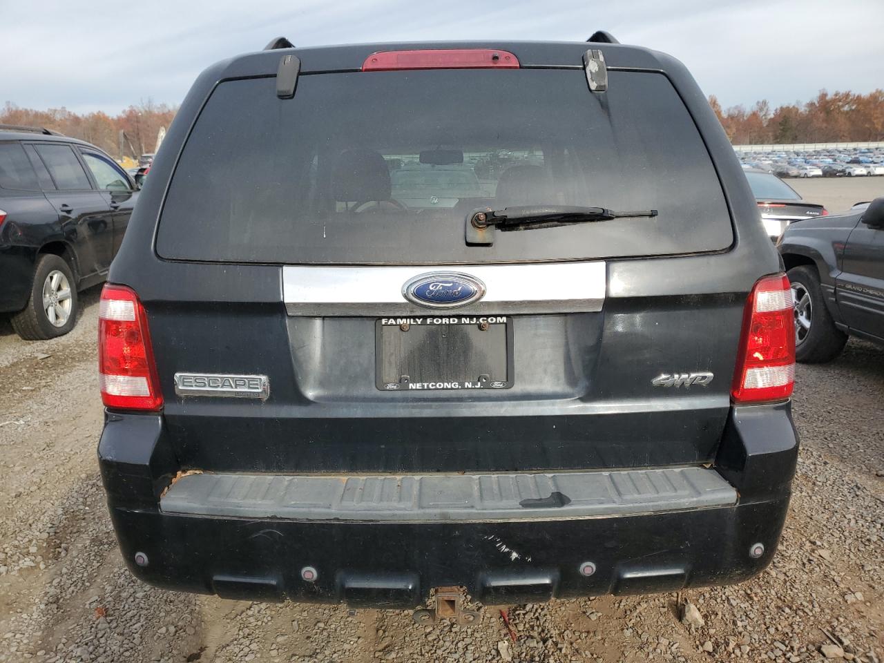 Ford Escape Limited Image 4