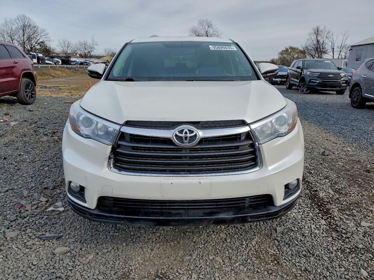 Toyota Highlander Le Image 2
