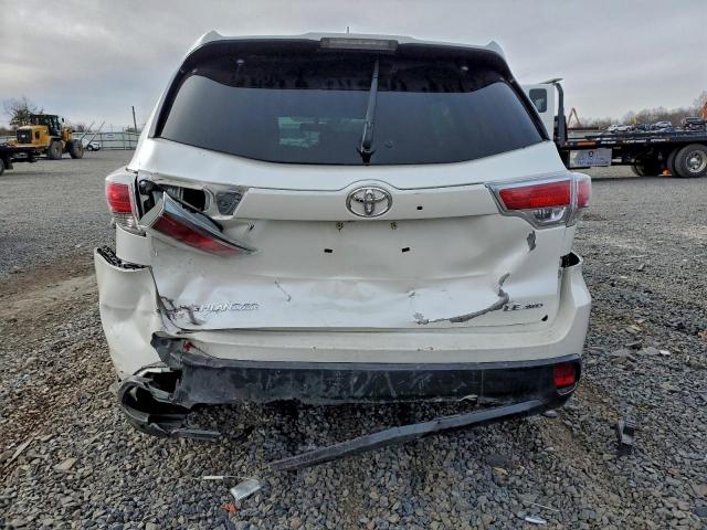 Toyota Highlander Le Image 6