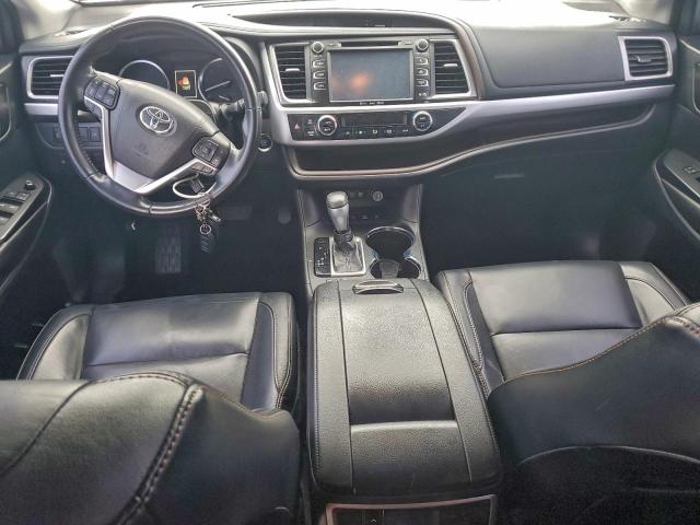 Toyota Highlander Se Image 8