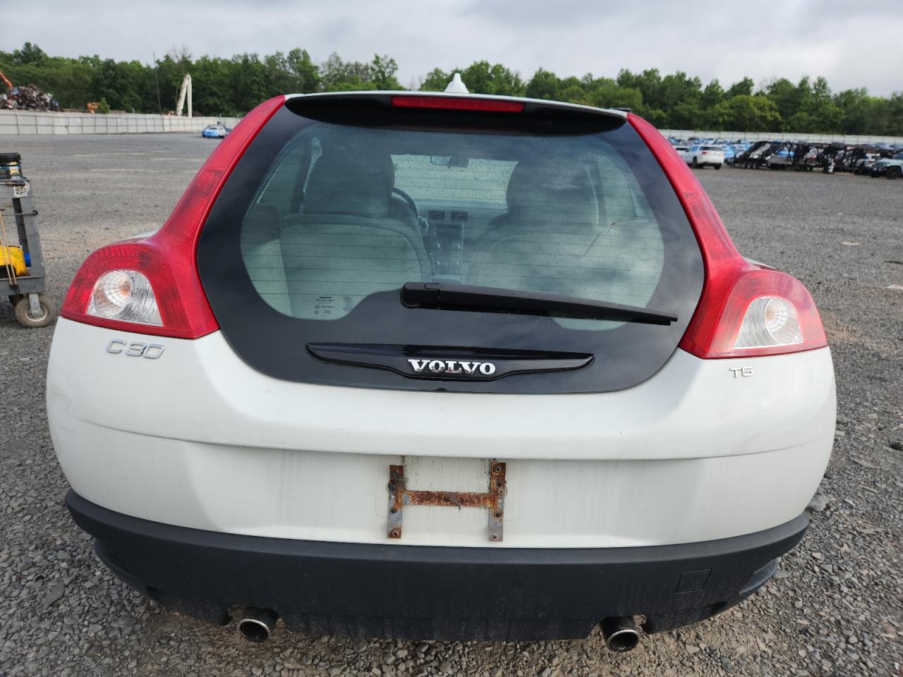 Volvo C30 T5 Image 8