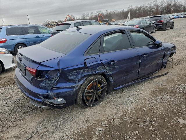 Audi A4 Premium 45 Image 11