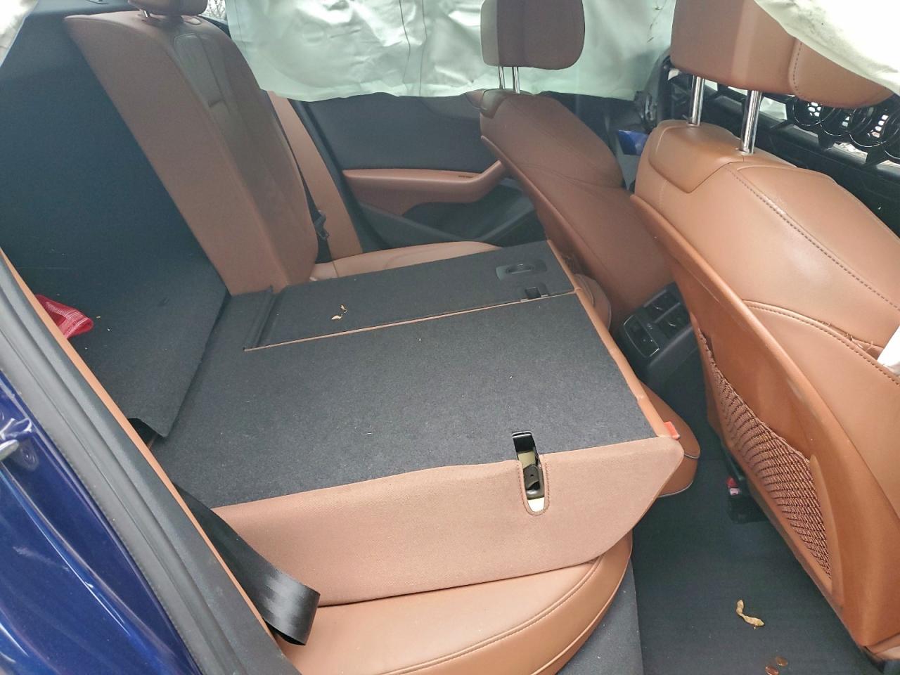 Audi A4 Premium 45 Image 6