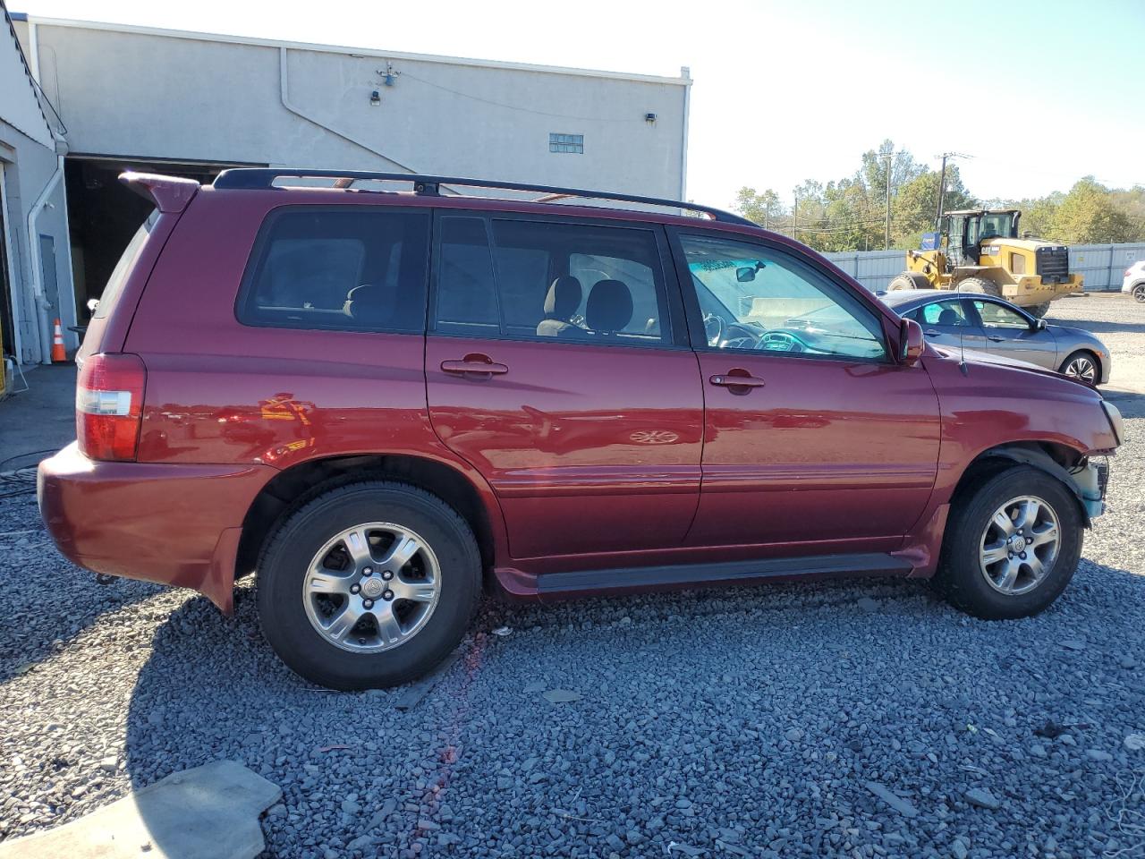 Toyota Highlander Sport Image 2