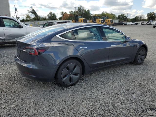 Tesla Model 3 Image 2