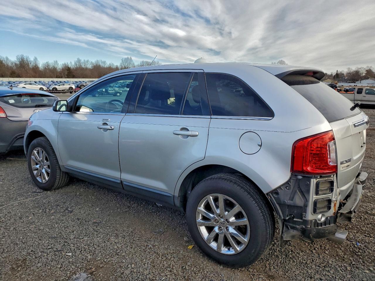 Ford Edge Limited Image 4