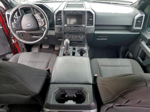 Ford F-150 Supercrew Image 6