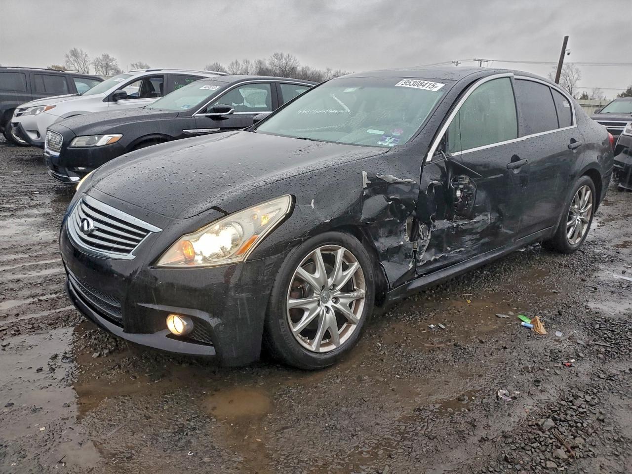 INFINITI G37 Image 1
