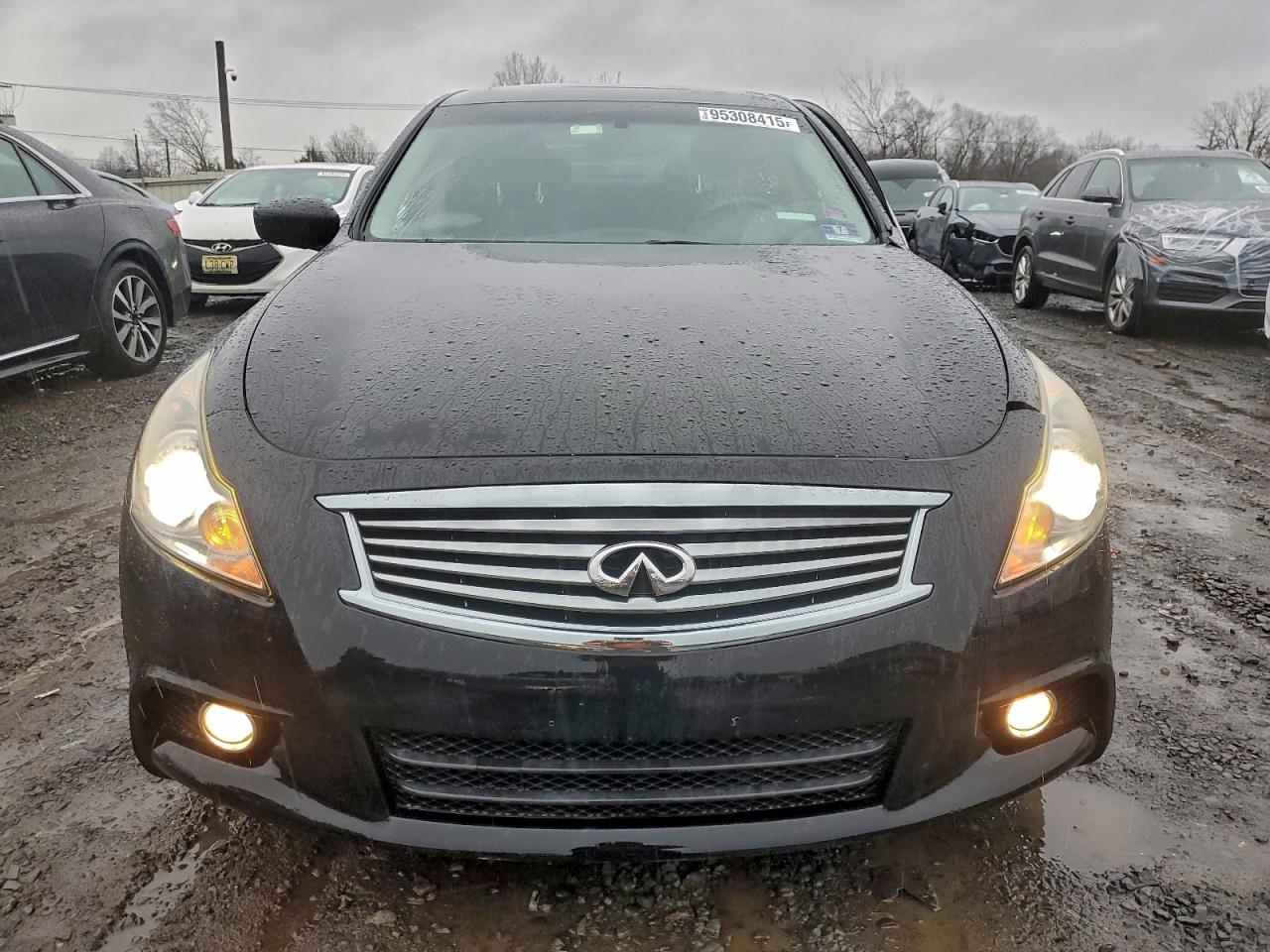 INFINITI G37 Image 9