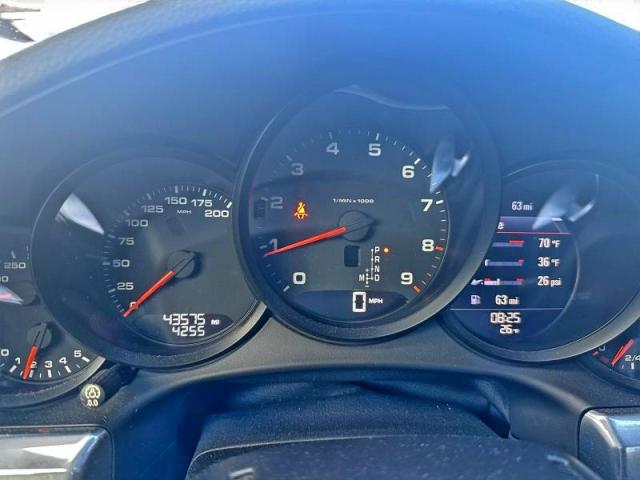 Porsche 911 Carrera Image 6