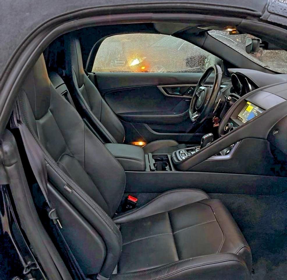 Jaguar F-TYPE Image 4