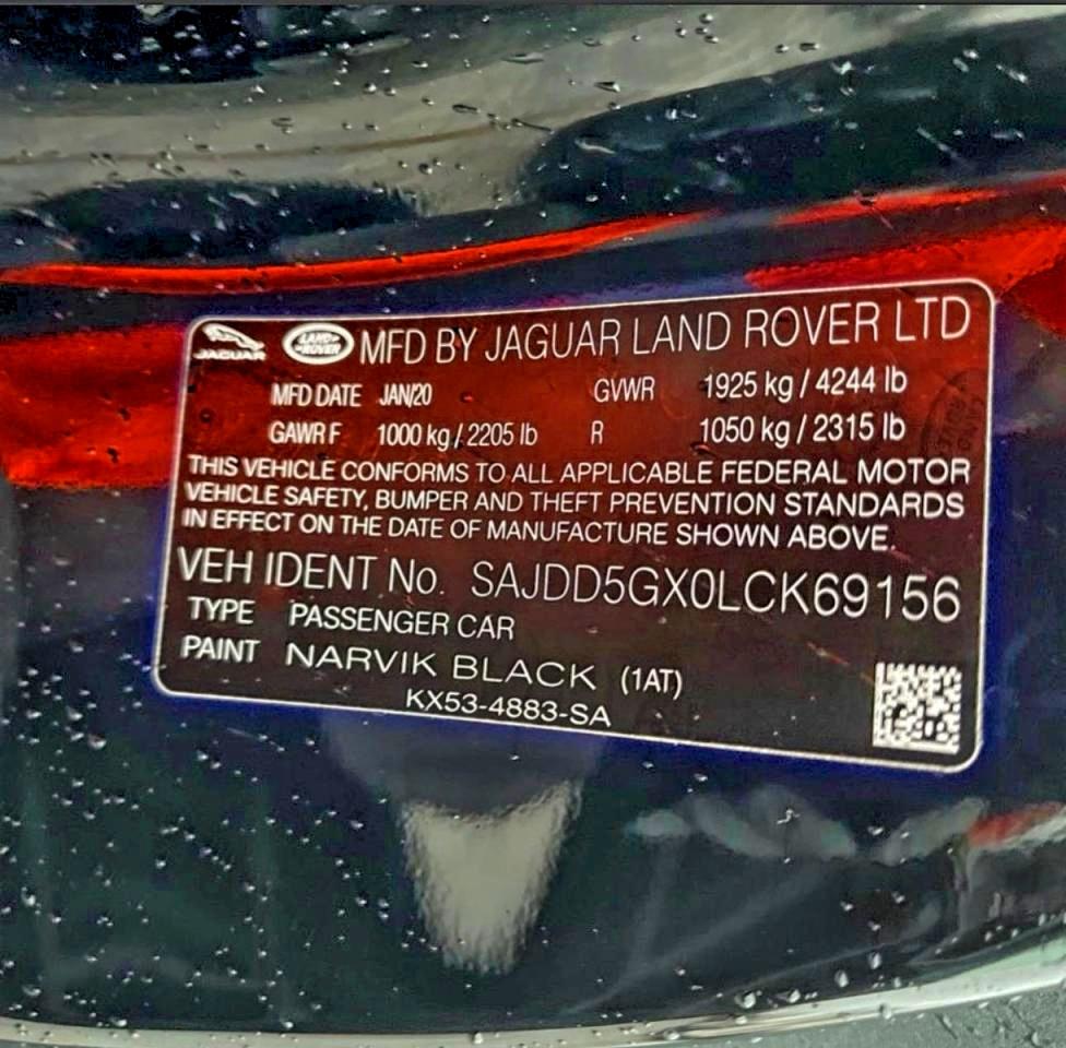 Jaguar F-TYPE Image 12