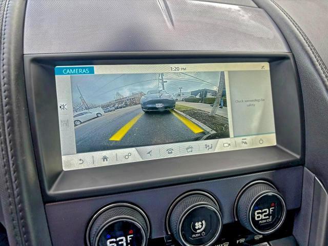 Jaguar F-TYPE Image 11