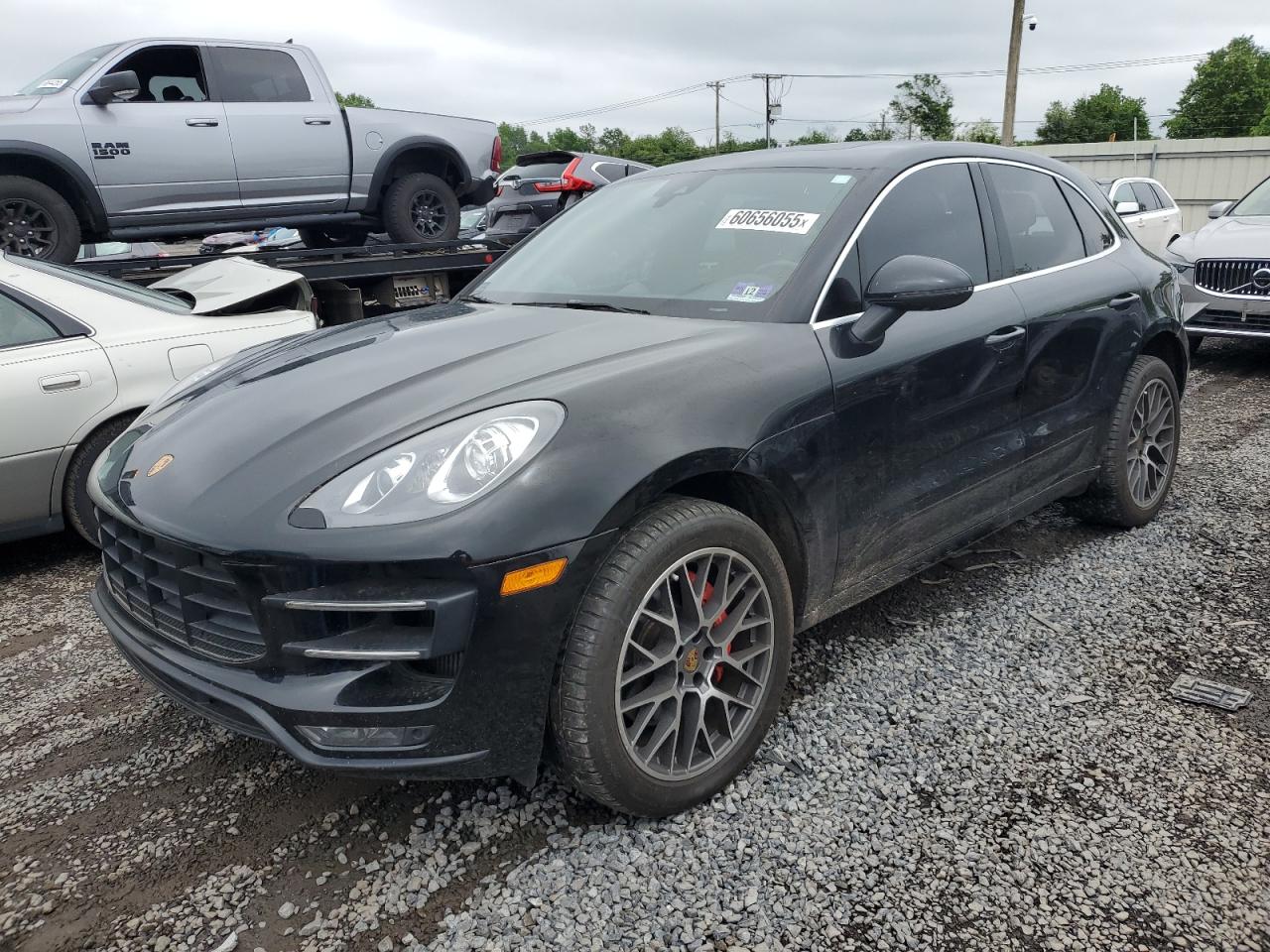 Porsche Macan Turbo Image 1
