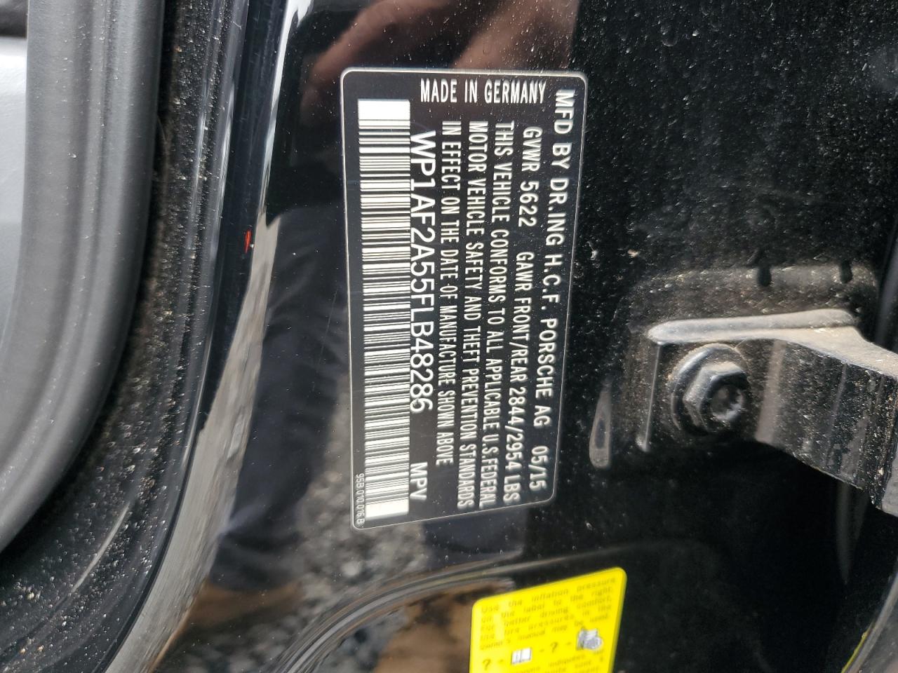 Porsche Macan Turbo Image 12