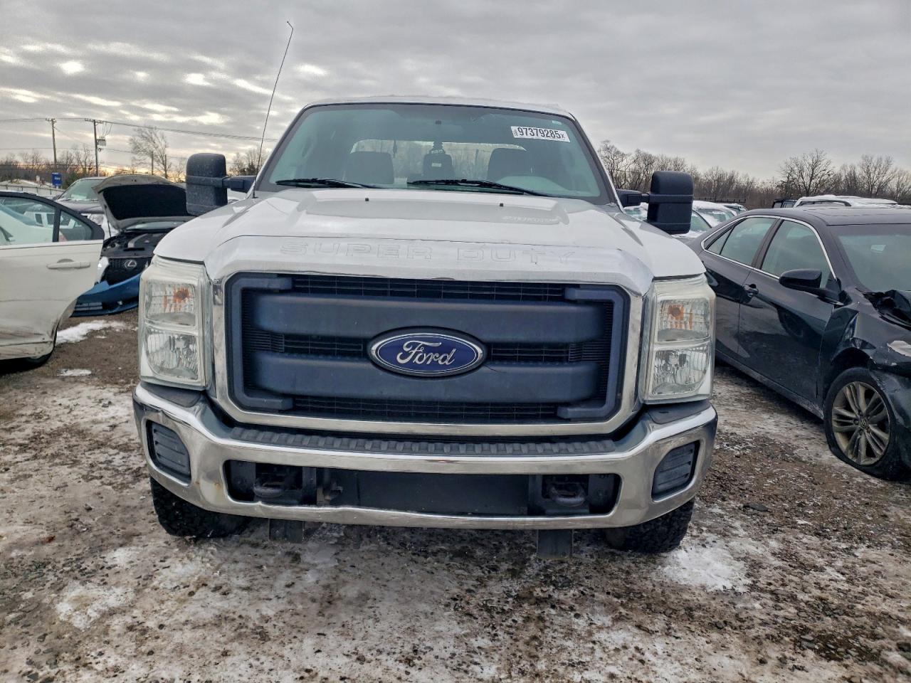 Ford F-350 Super Duty Image 7