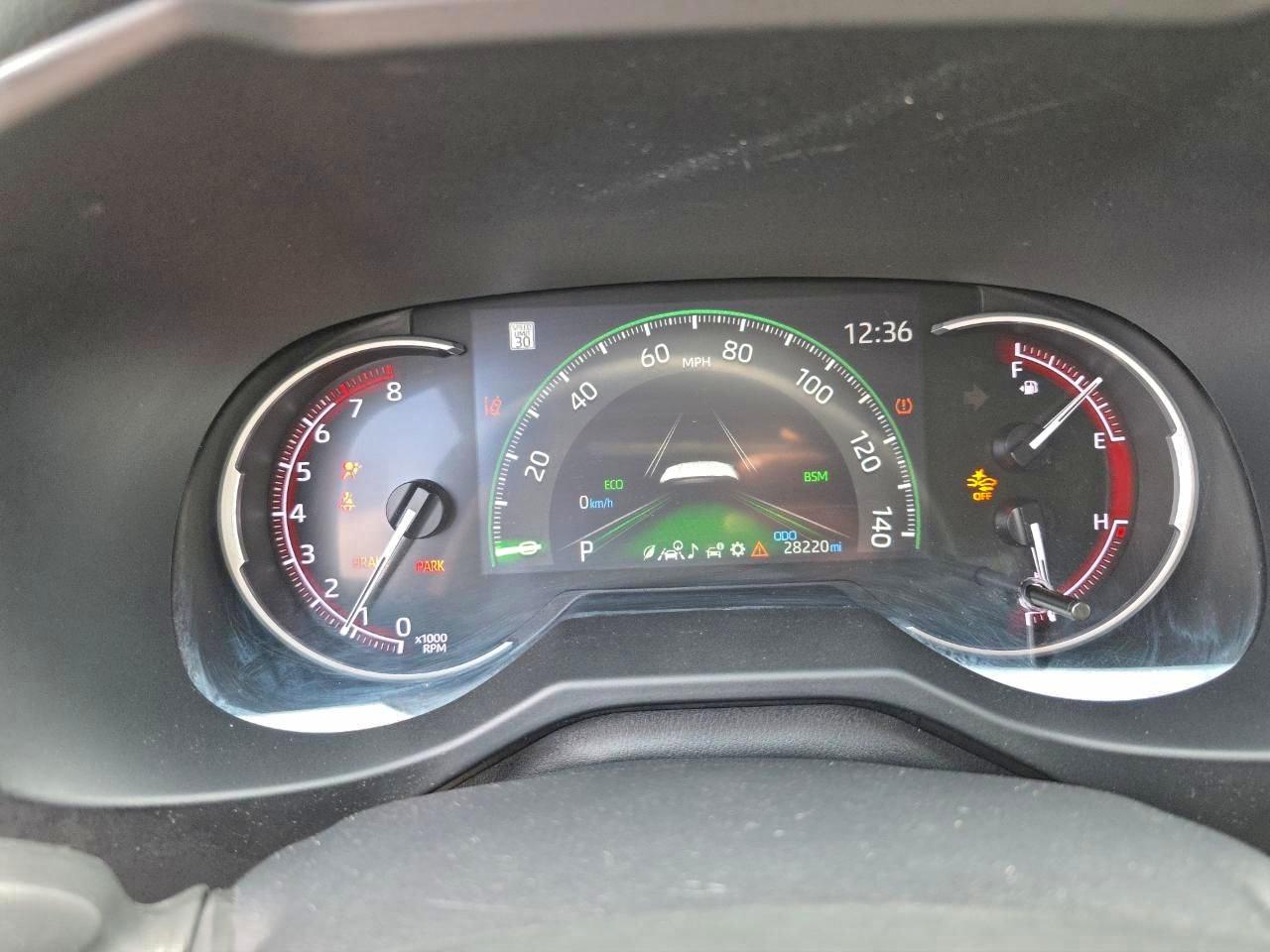 Toyota RAV4 Xle Image 8