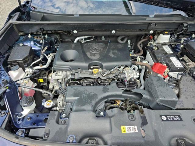 Toyota RAV4 Xle Image 10