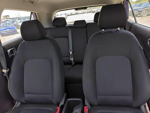 Hyundai VENUE Se Image 11