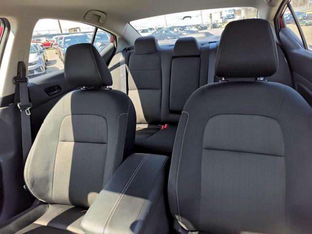 Nissan Altima Sv Image 6