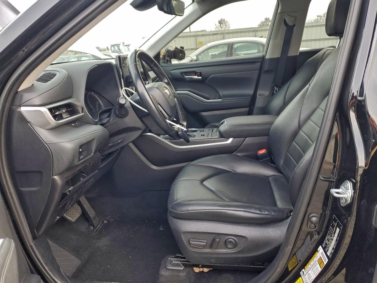 Toyota Highlander Xle Image 4