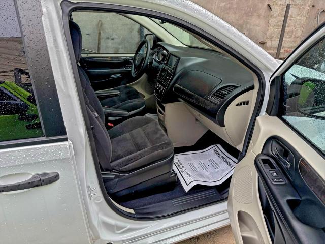 Dodge Caravan Se Image 3