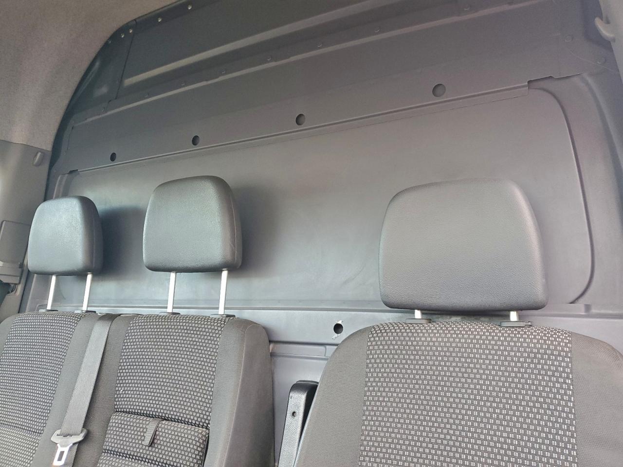 Freightliner Sprinter 2500 Image 8