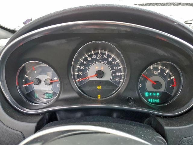 Chrysler 200 Limited Image 4