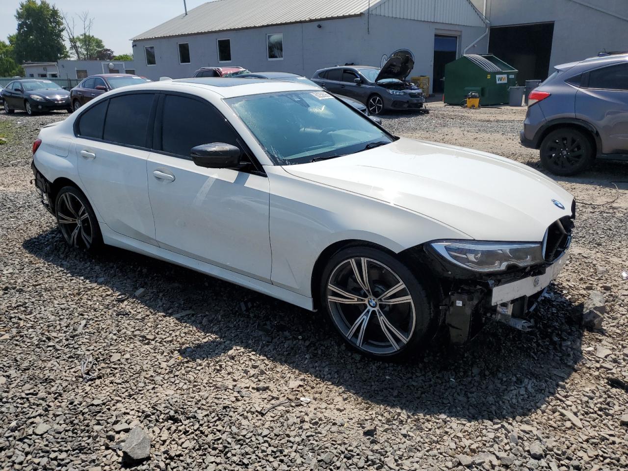 BMW 3 Series Image 3