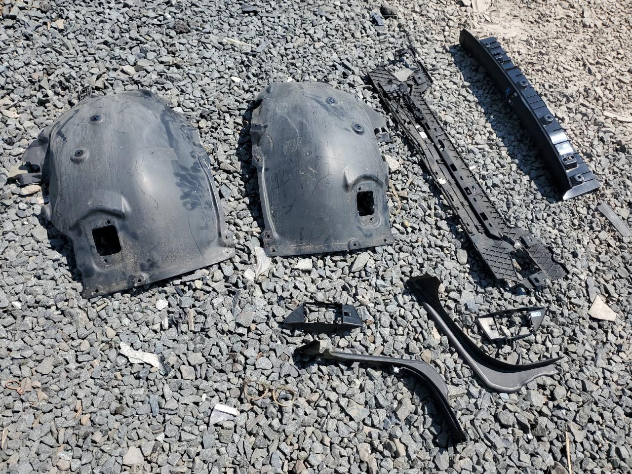 BMW 3 Series Image 8