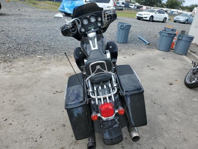 Harley-Davidson Fl Image 4