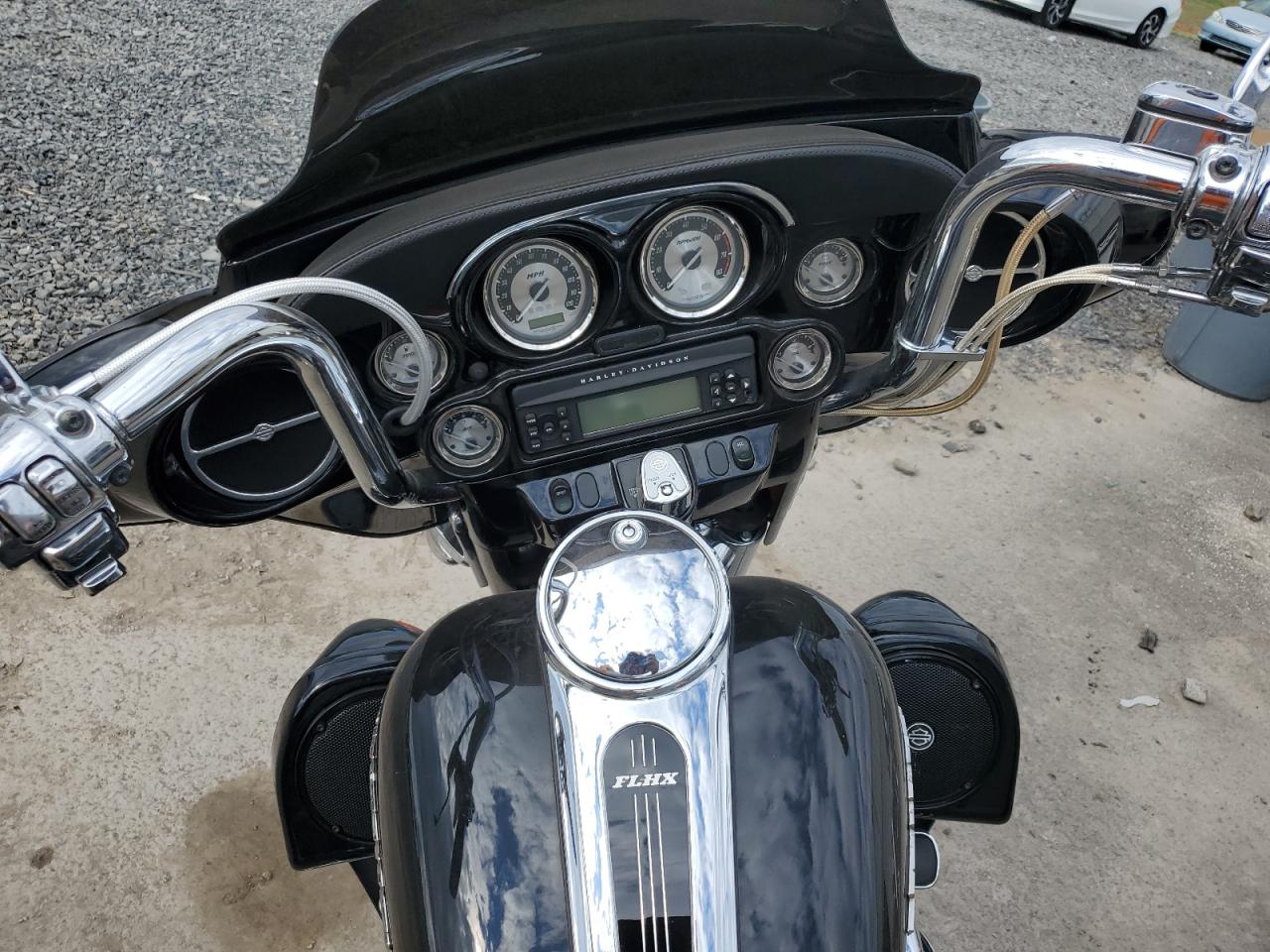 Harley-Davidson Fl Image 7