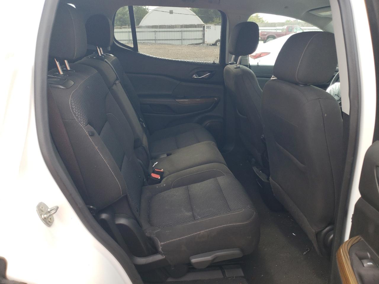 GMC Acadia Sle Image 10