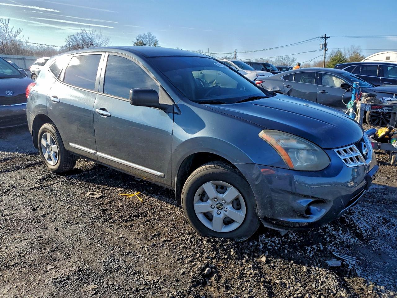 Nissan Rogue S Image 8