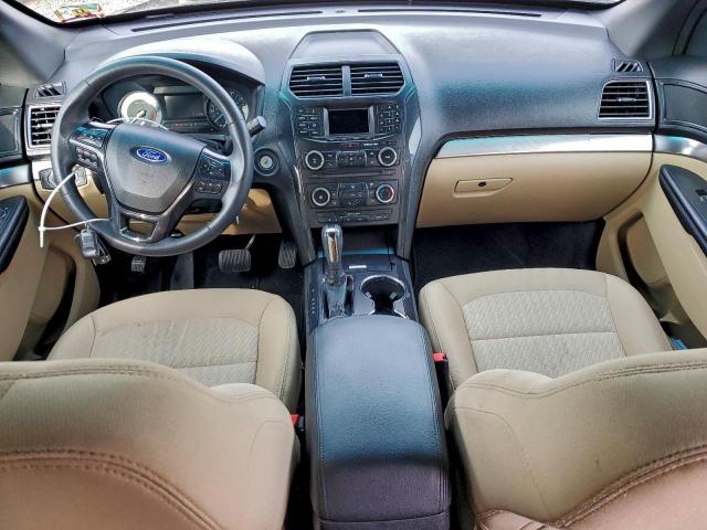 Ford Explorer Image 8